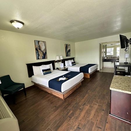Hotel Quinta San Carlos Inn Manuel Valdez Екстер'єр фото